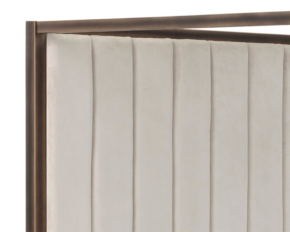 Casette Prosecco Performance Fabric & Rustic Bronze Canopy King Bed