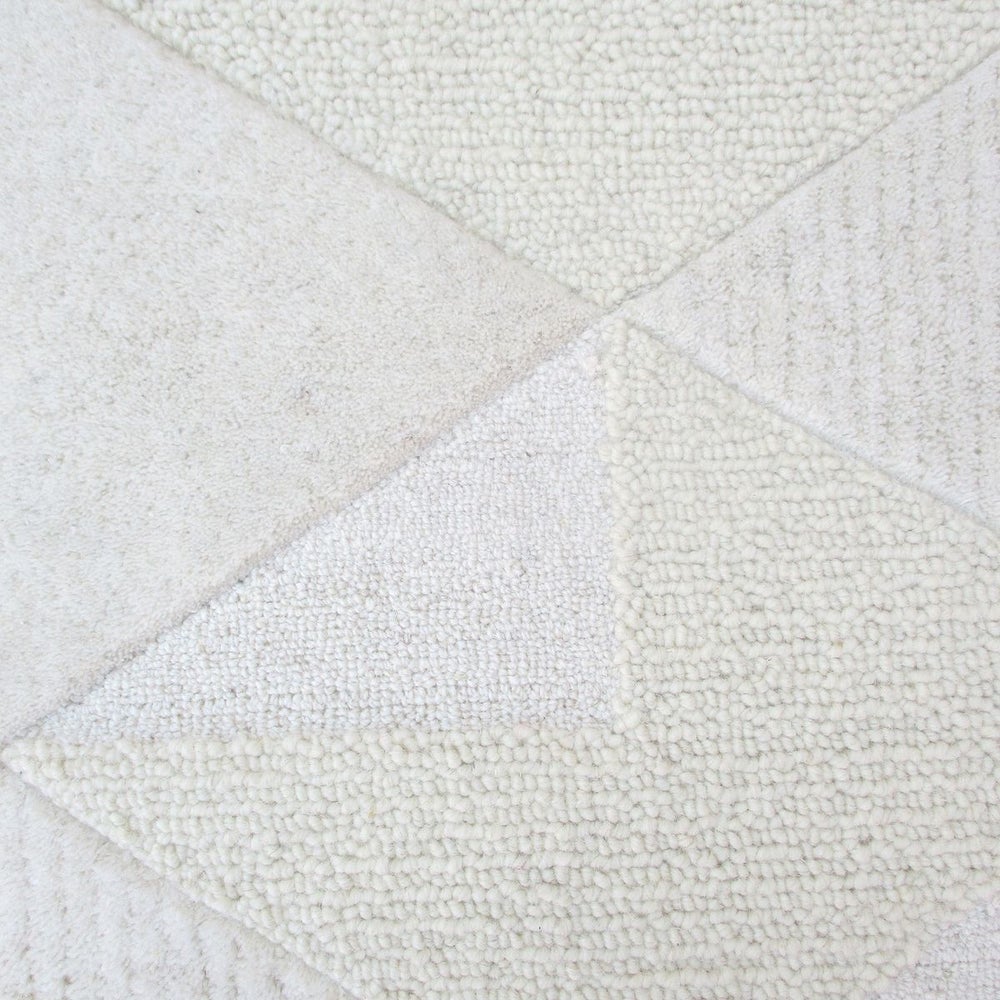 Hand Tufted Geometric Ivory Area Rug