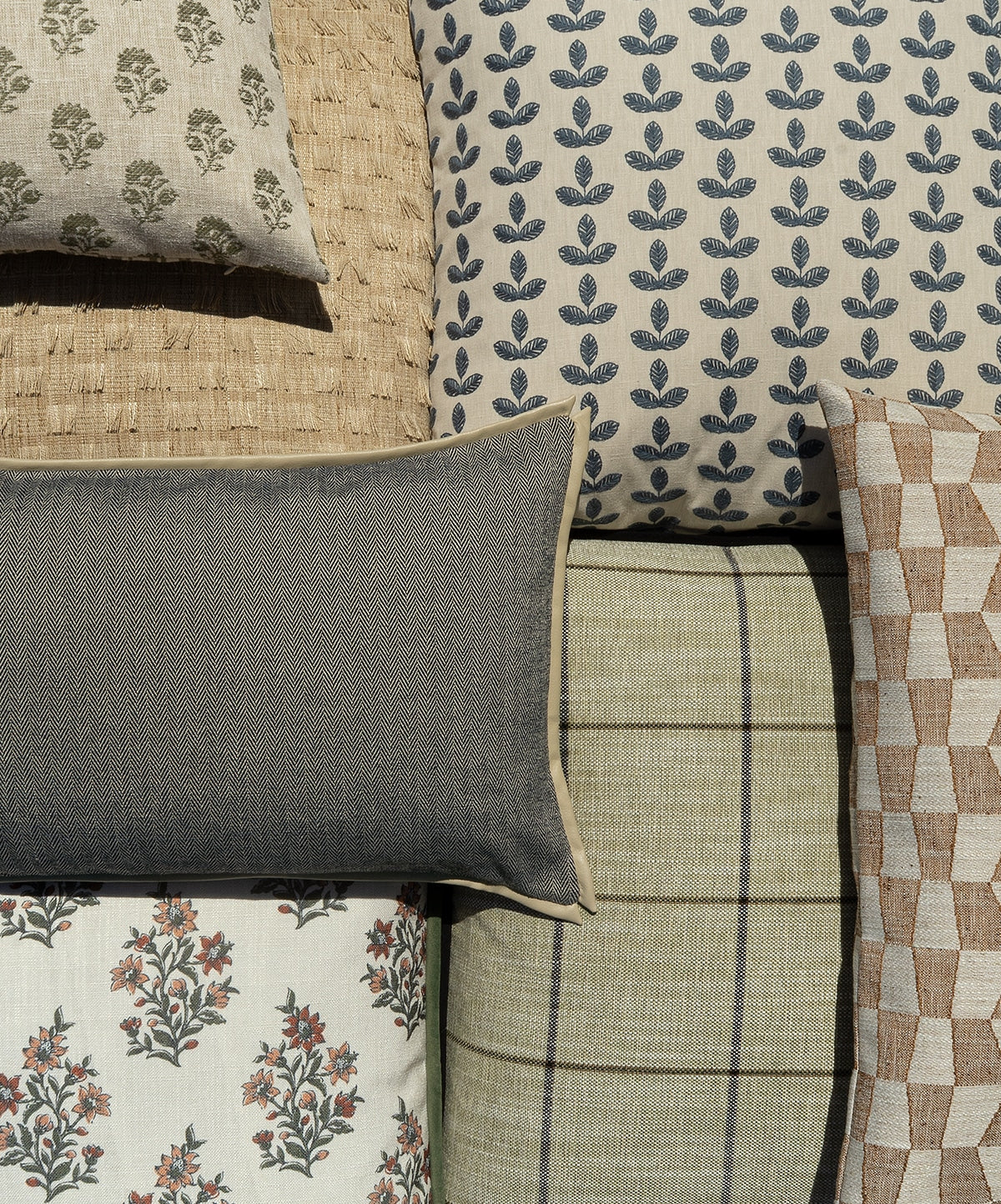Harlow Superior Quality Luxurious Harvest Pillow