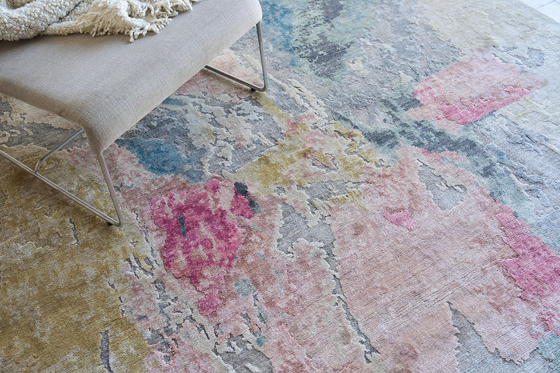 Audrina Silver/Blush Artist's Area Rug