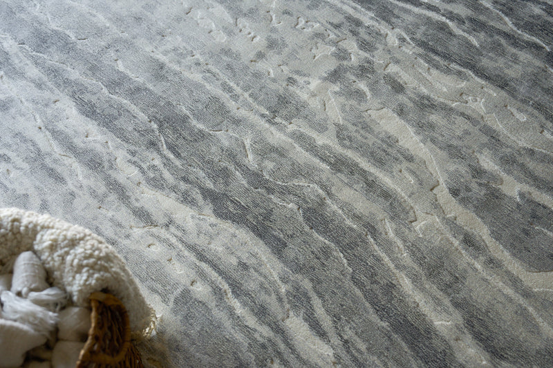 Ramo Silver Grey Luxury Area Rug
