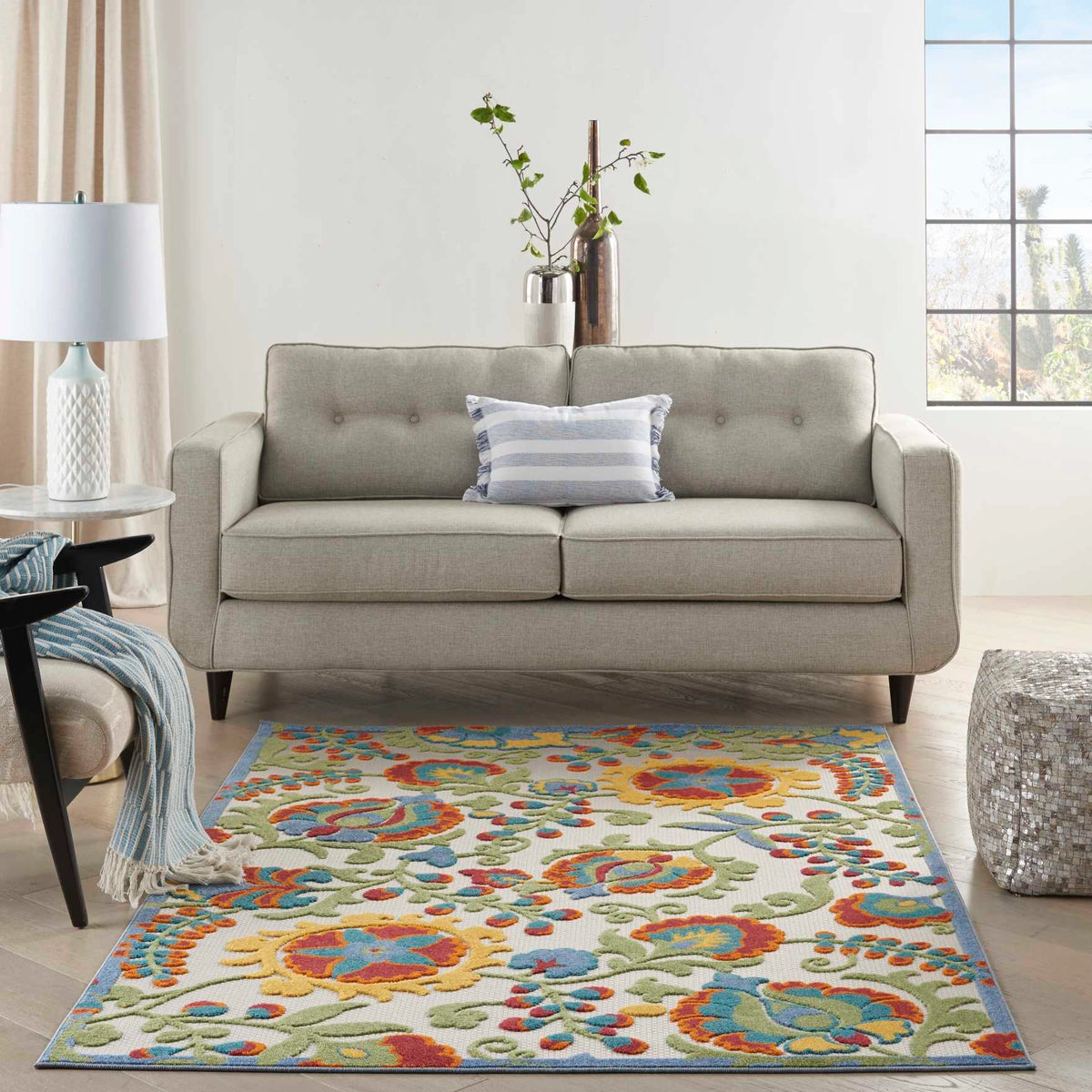 Annitra Indoor/Outdoor Ivory & Multicolor Flower Garden Area Rug - Elegance Collection
