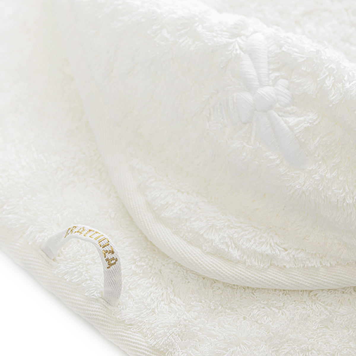 Apiary Snow Luxury Bath Towels
