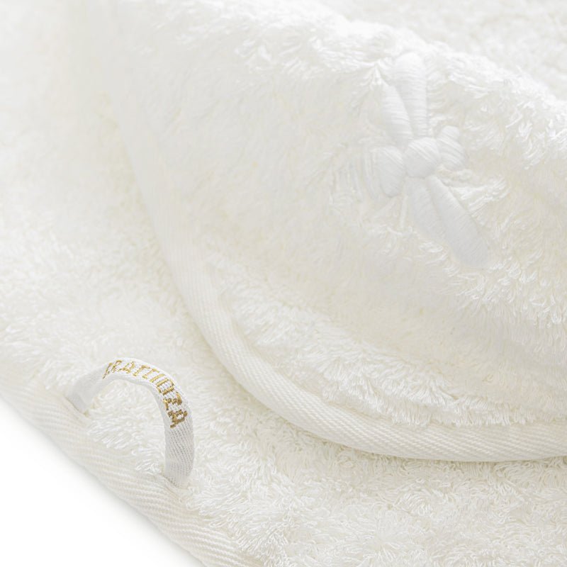 Apiary Snow Luxury Bath Towels