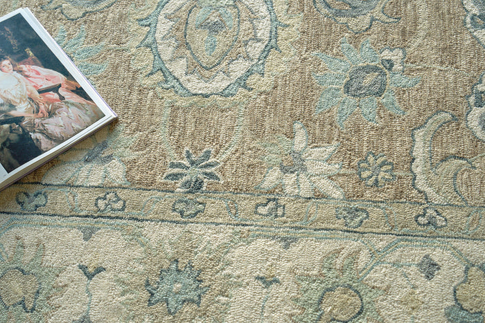 Nell Light Brown/Ivory  Luxury Area Rug