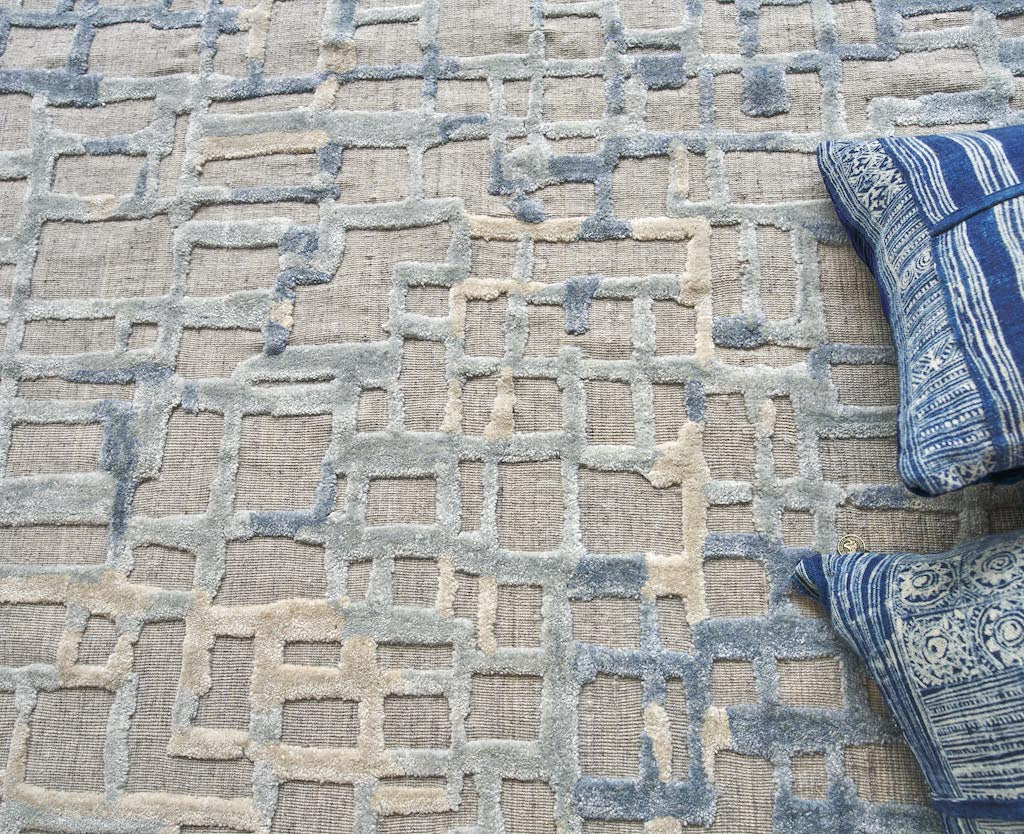 Olivia Grey/Blue Area Rug