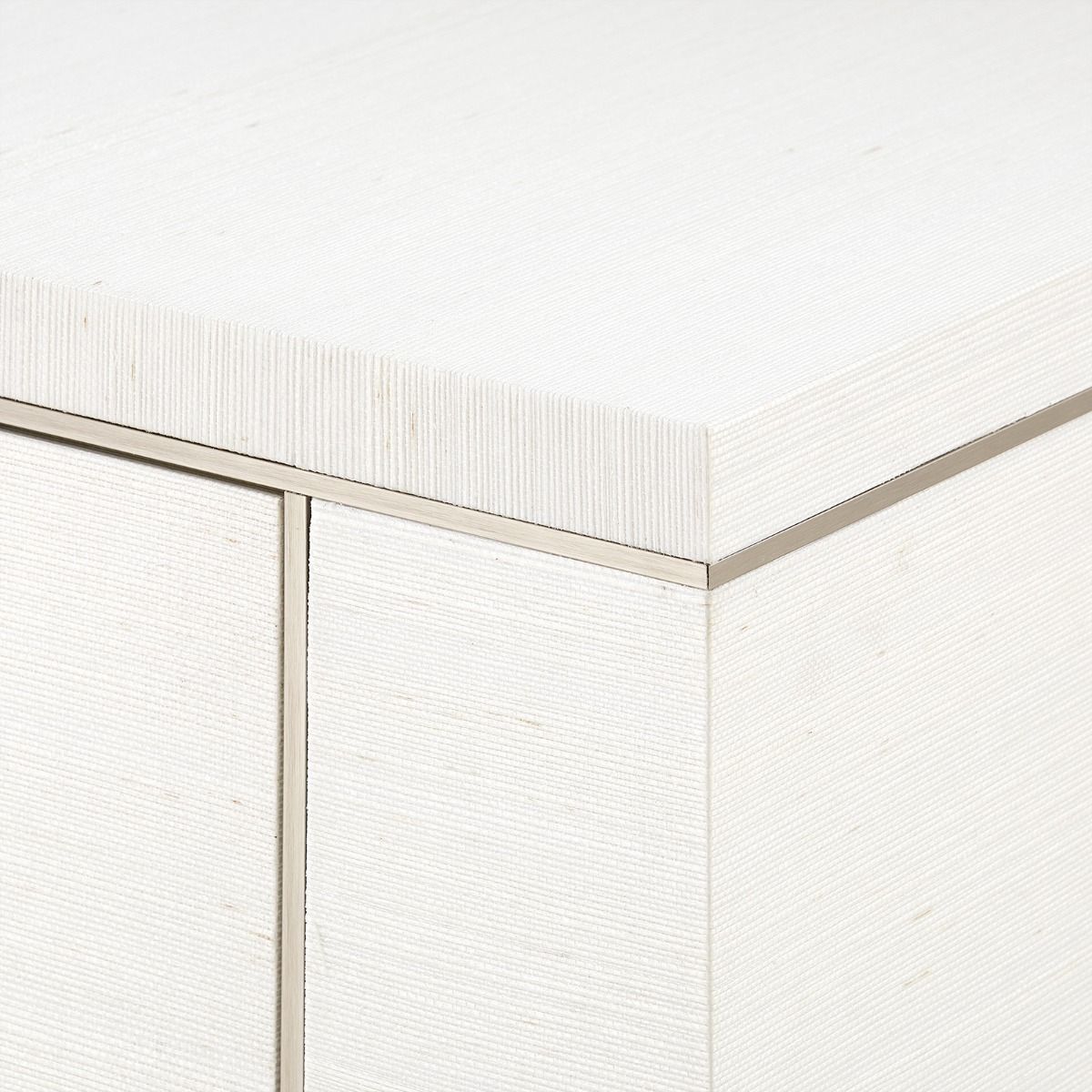 Noah Sand White 6 Dresser Drawer