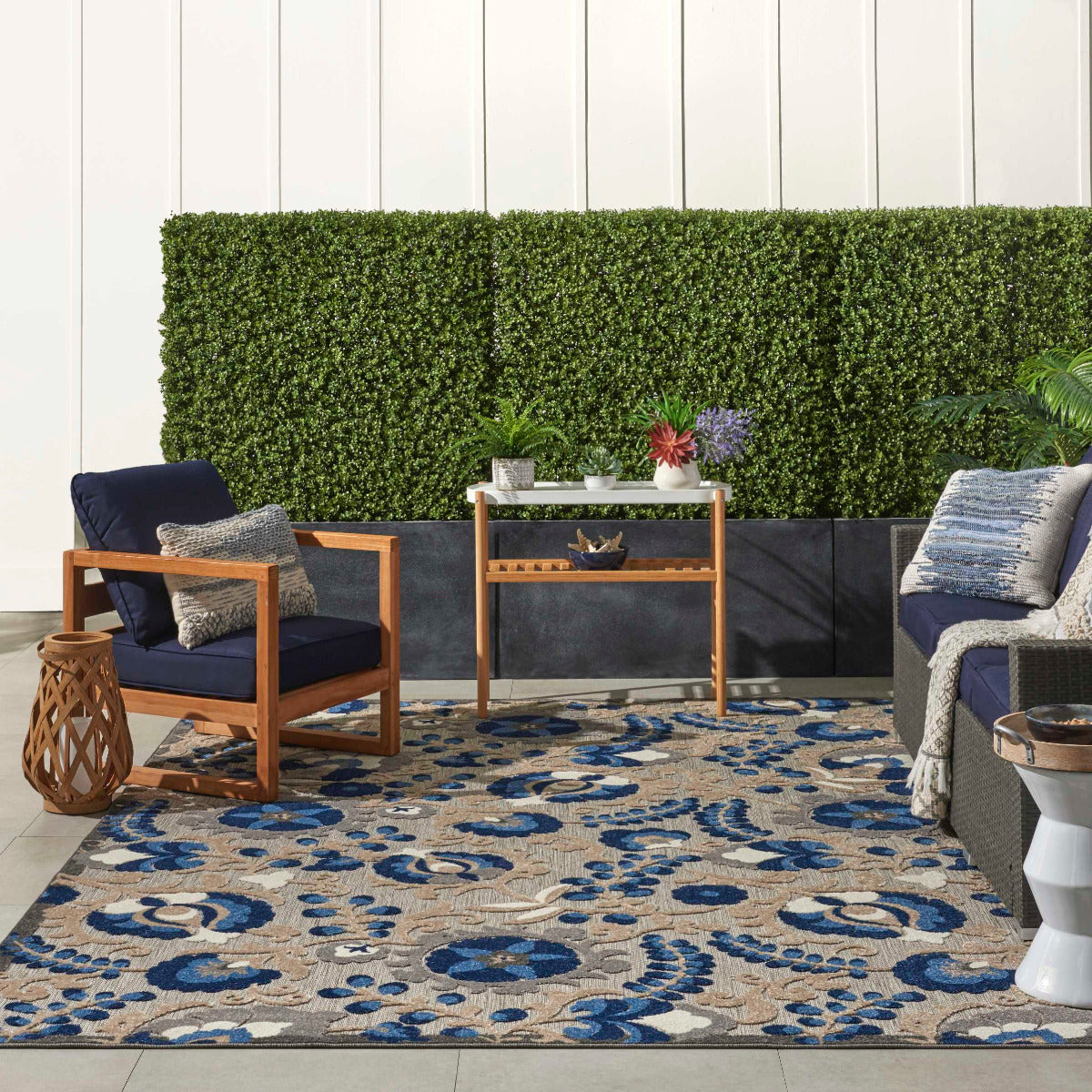 Annitra Indoor/Outdoor Natural Blue Swirling Vines Design Area Rug - Elegance Collection