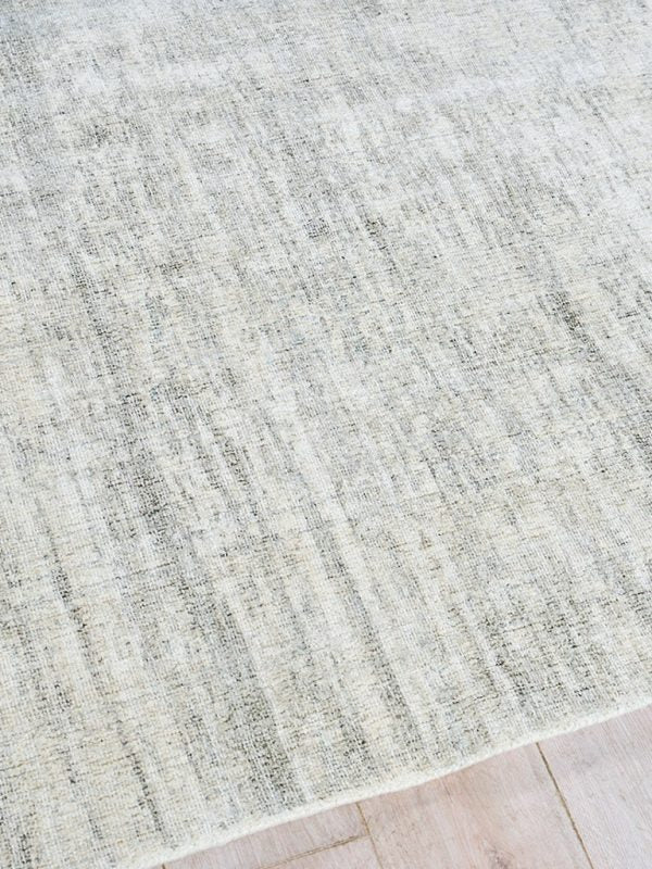 Luxxe Ivory/Silver Modern Area Rug - Elegance Collection