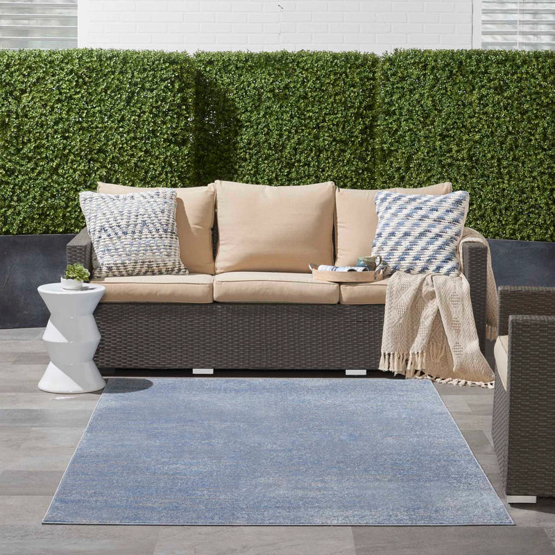 Ainslee Indoor/Outdoor Blue & Grey Area Rug - Elegance Collection
