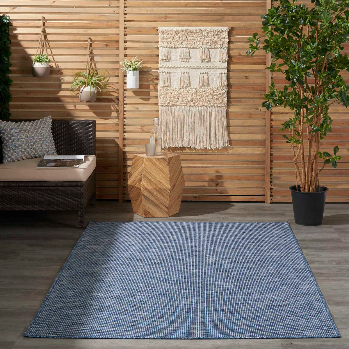 Amedee Indoor/Outdoor Navy Blue Design Area Rug - Elegance Collection