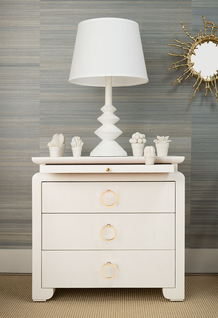 Vani 3 Drawer Vanilla Nightstand/End Table With Round Gold Handles