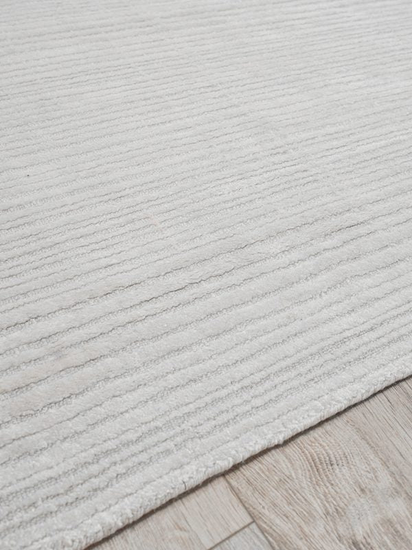 Ritchie Ivory Hand Loomed Area Rug - Elegance Collection