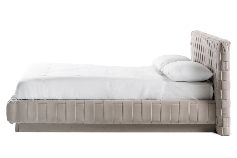 Veria Modern Light Grey Velvet Bed