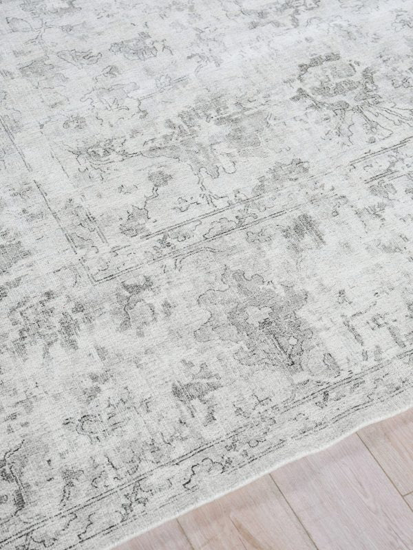 Maralago Ivory/Silver Area Rug - Elegance Collection