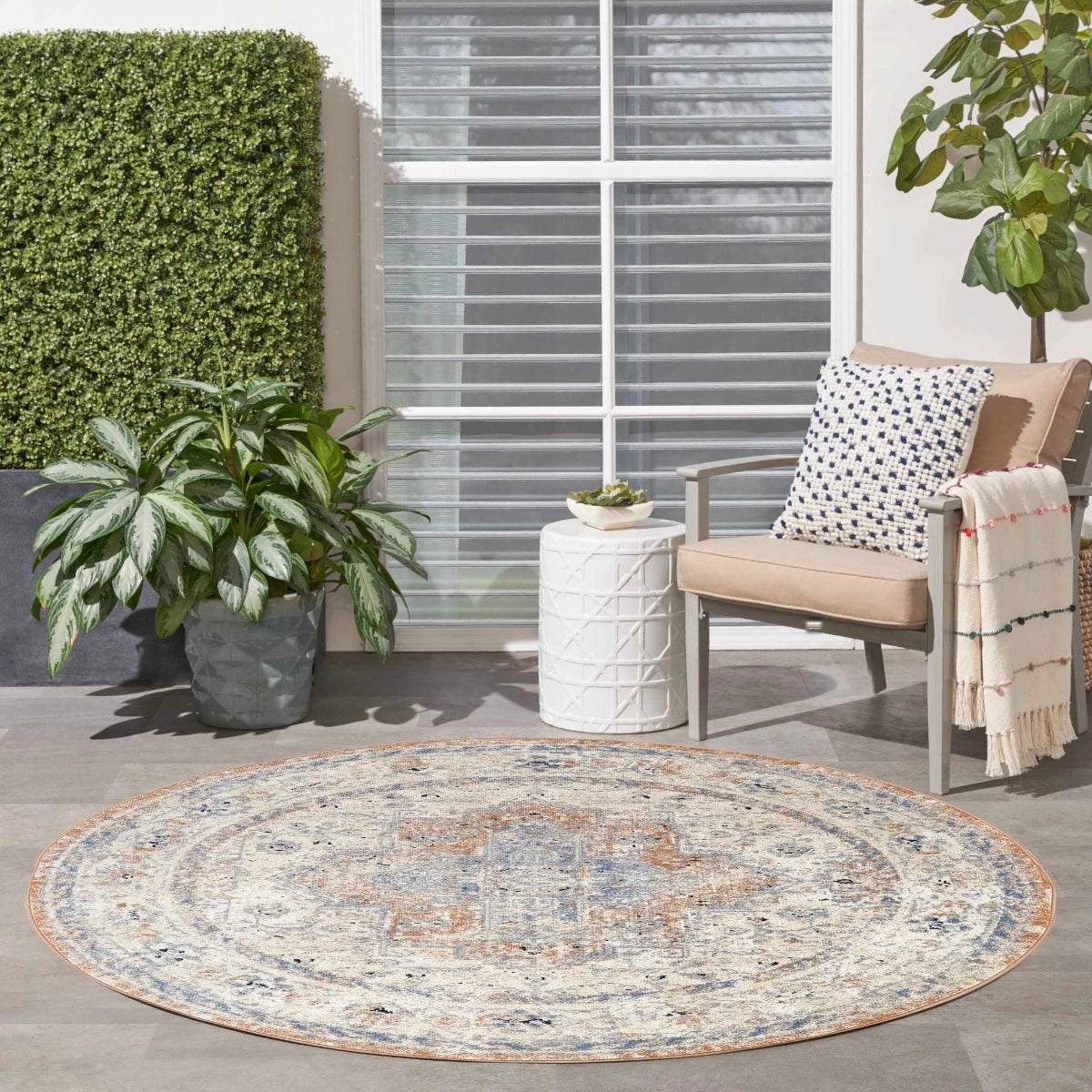 Yasna Medalian Beige/Blue Indoor/Outdoor Area Rug