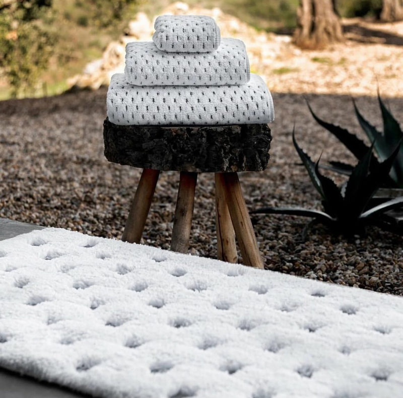 Alice Storm Luxury Bath Towels