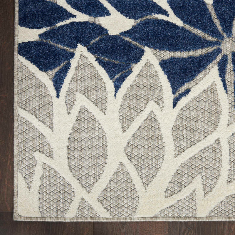 Annitra Indoor/Outdoor Ivory & Navy Area Rug - Elegance Collection