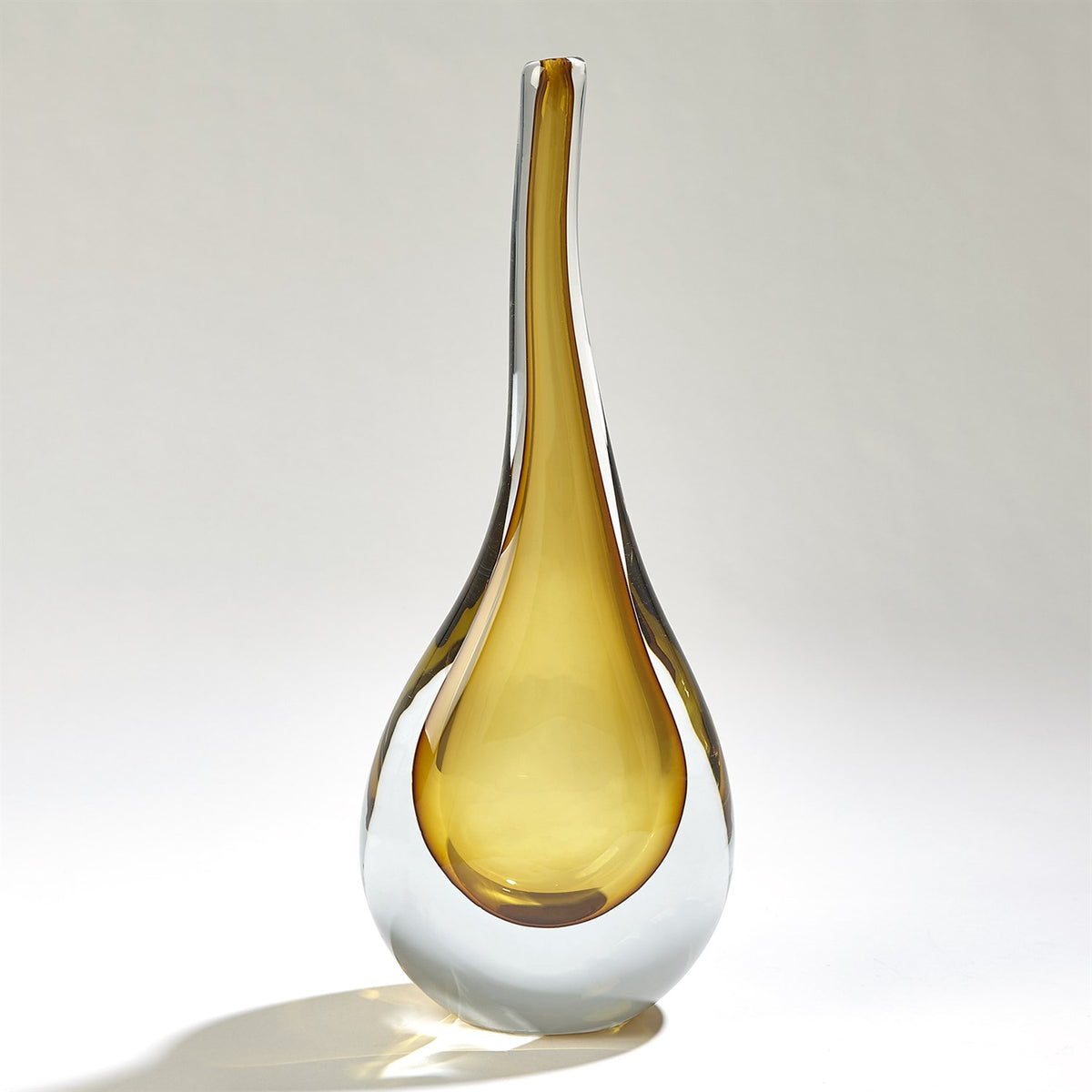 Lilianne Amber Vase (2 Sizes Available)