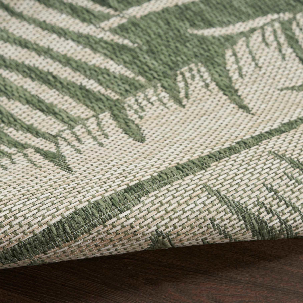 Annaleisa Indoor/Outdoor Green & Ivory Fern Area Rug - Elegance Collection