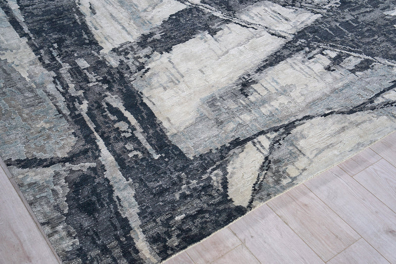 Audrina Silver/Dark Grey Artist's Area Rug