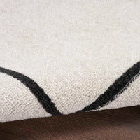 Ainslee Indoor/Outdoor Ivory & Black Area Rug - Elegance Collection