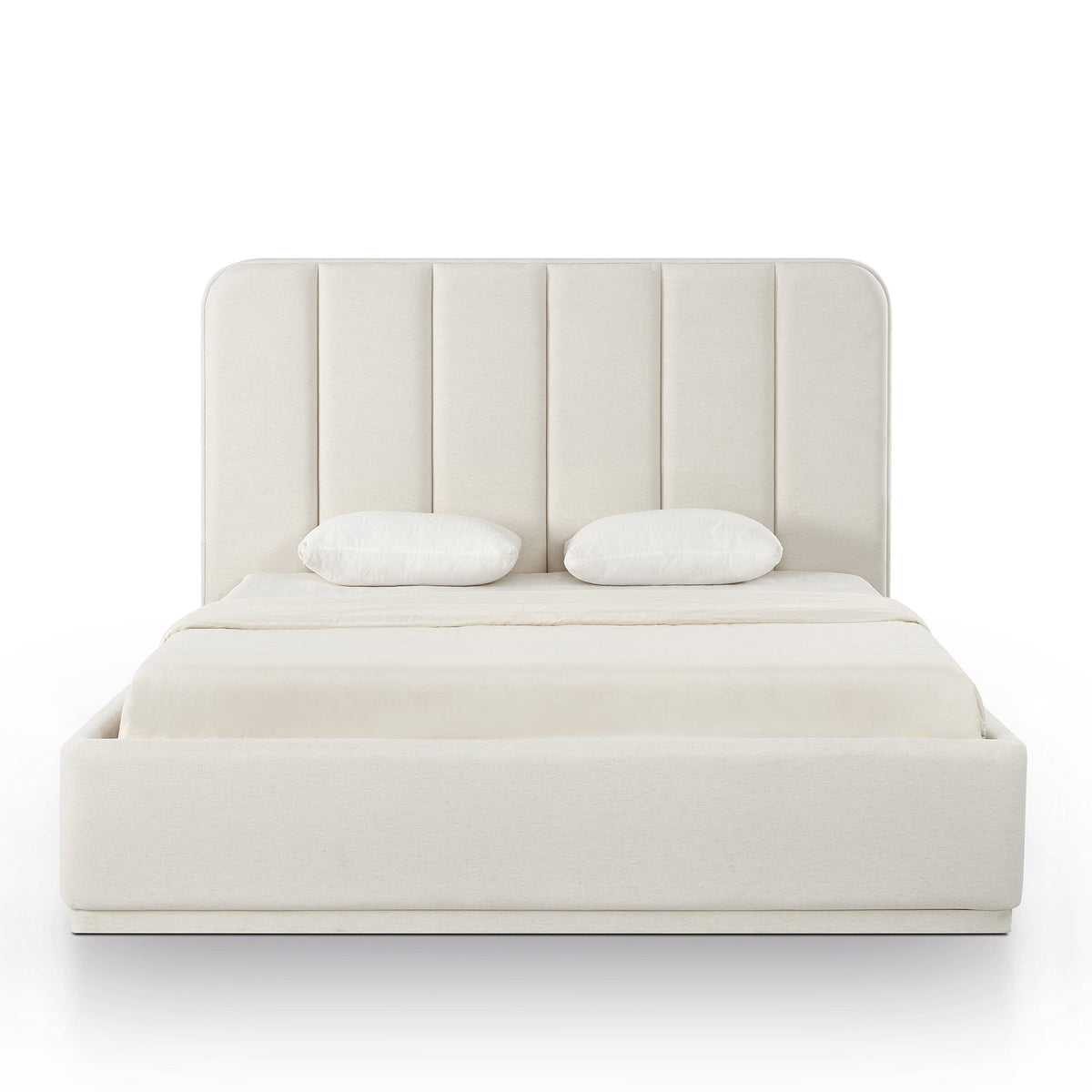 Penelope Cream Chenille Bed (2 Sizes Available)