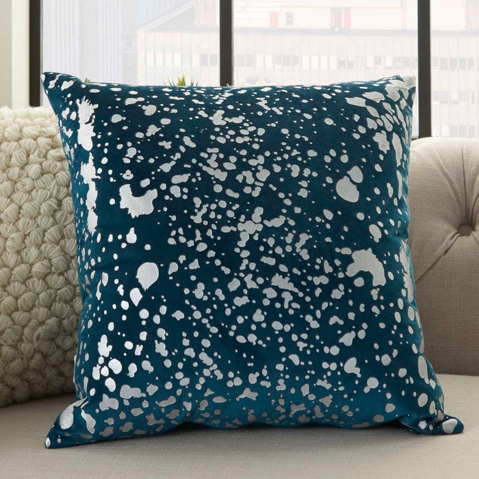 Fenne 18" x 18" Teal Throw Pillow - Elegance Collection