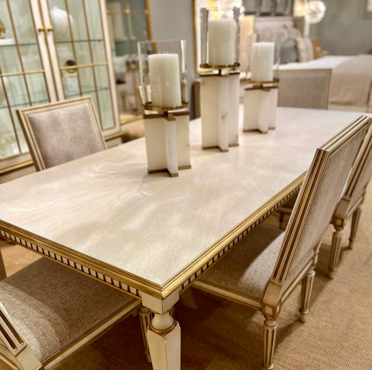 Avari Candleholder - Luxury Living Collection