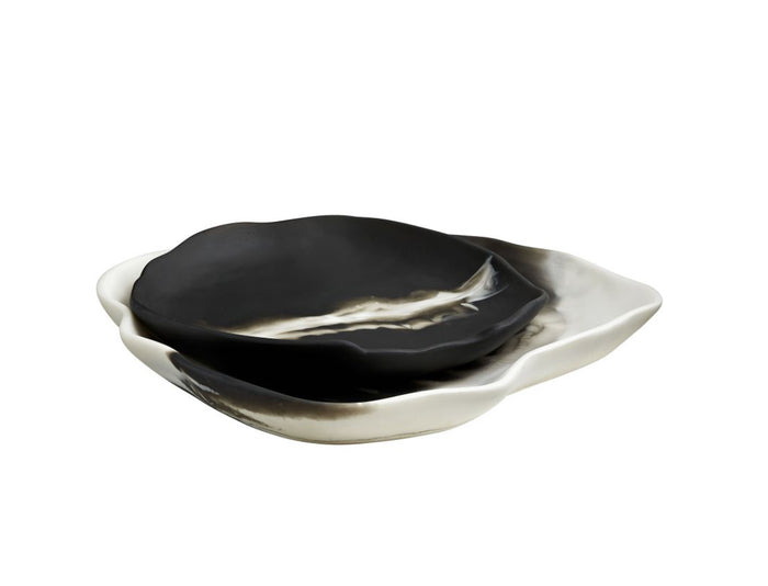 Vayda Black & White Trays (Set of Two)