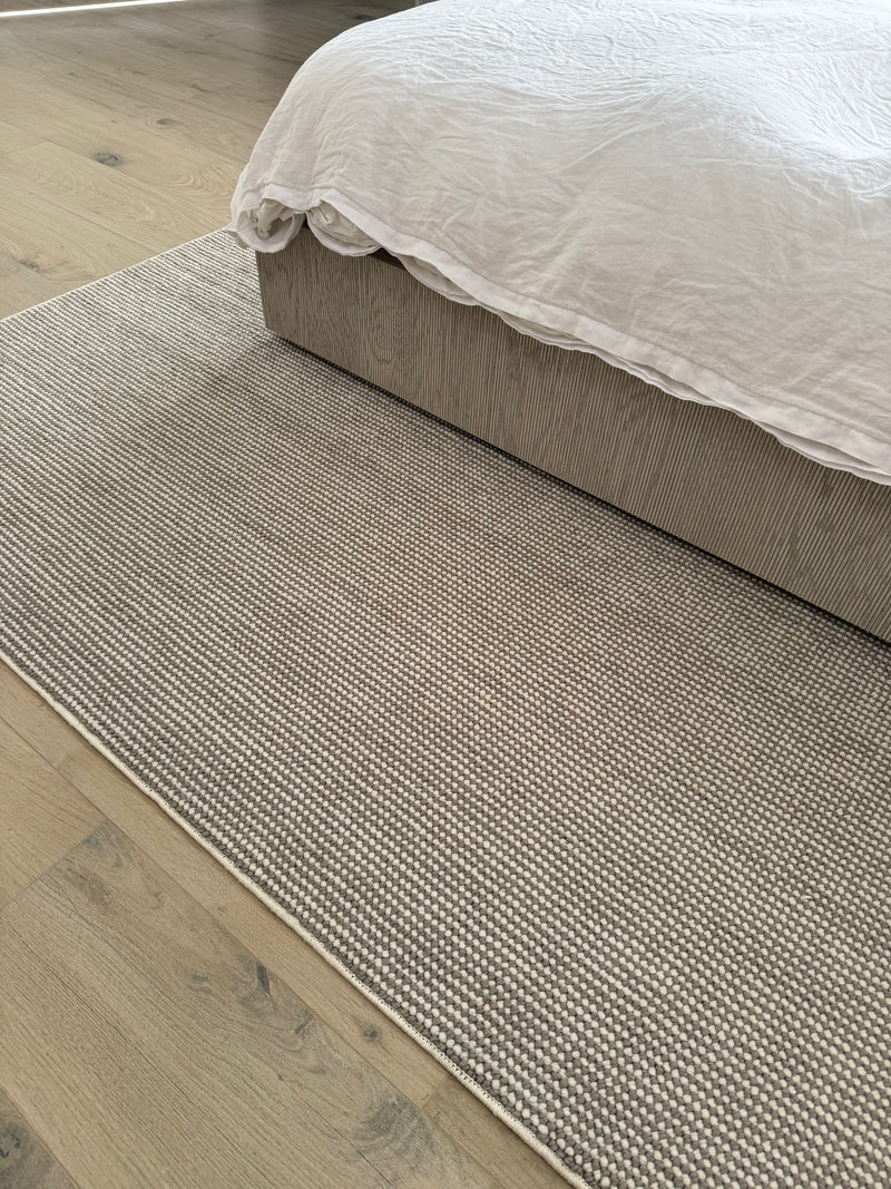 Coast Ivory/Mocha Plush Area Rug - Elegance Collection