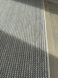Coast Ivory/Mocha Plush Area Rug - Elegance Collection