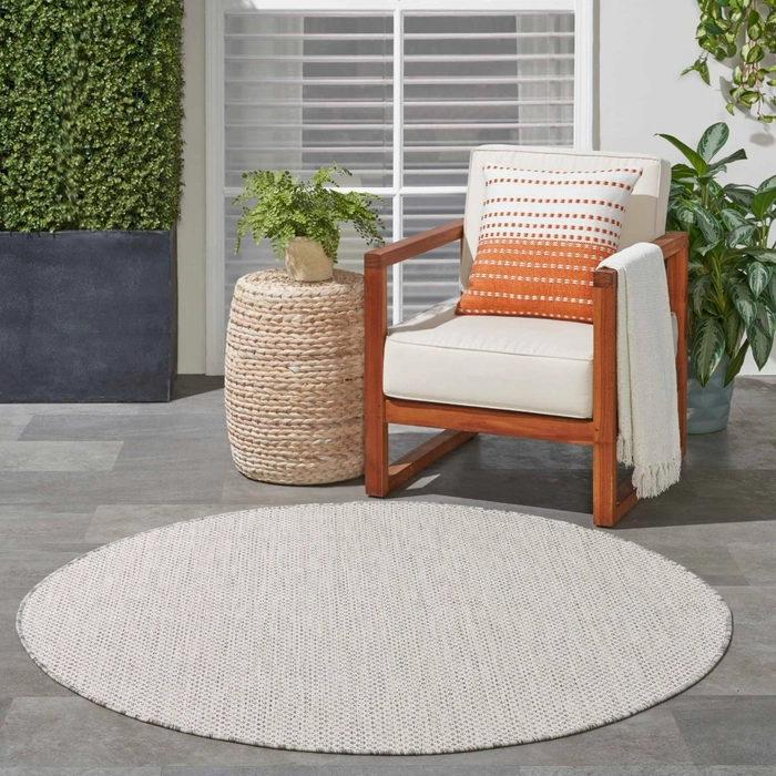 Terrace Ivory/Silver Indoor & Outdoor Area Rug - Elegance Collection