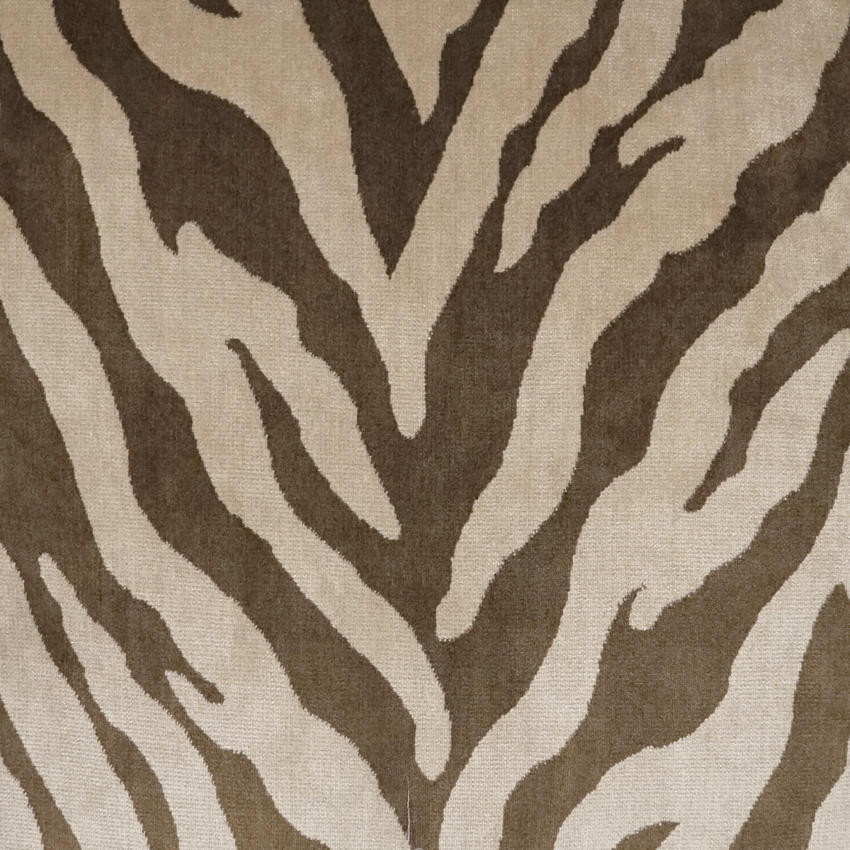 Print Superior Quality Luxurious Bark Pillow