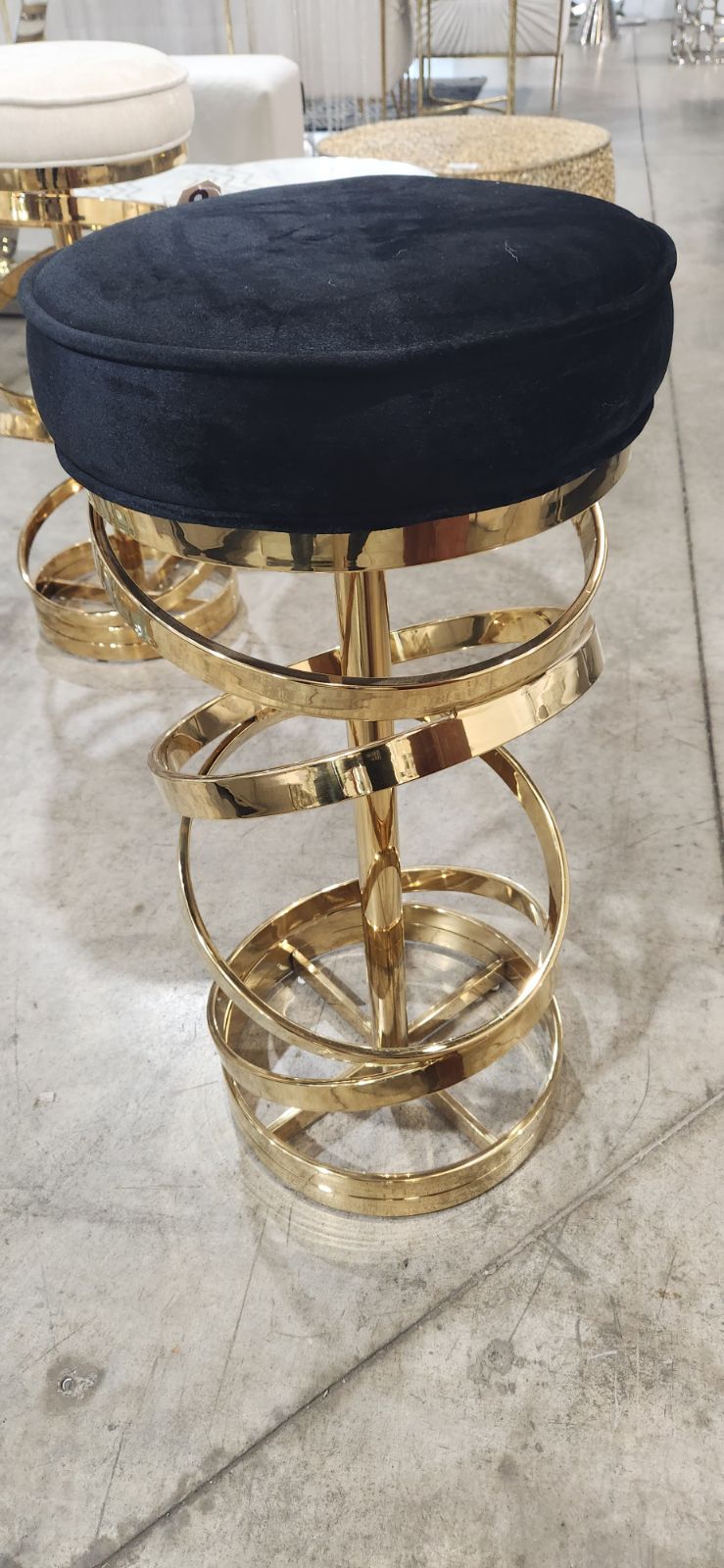 Madelynn Glam Black Velvet & Gold Counter Stool