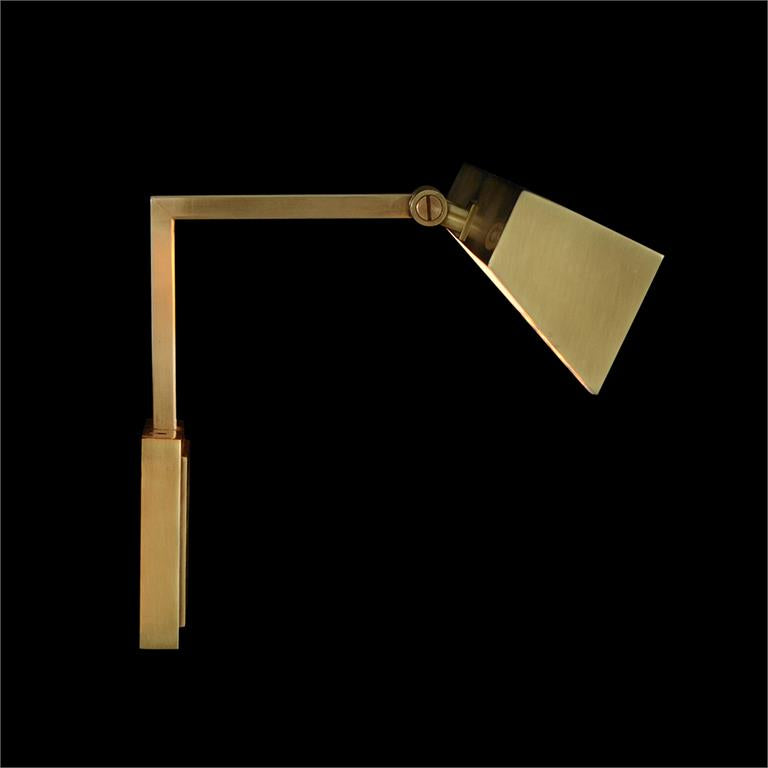 Sorella 30” Antique Brass Wall Mounted Picture Light - Luxury Living Collection
