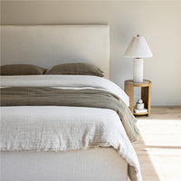Lilith Cream Bed