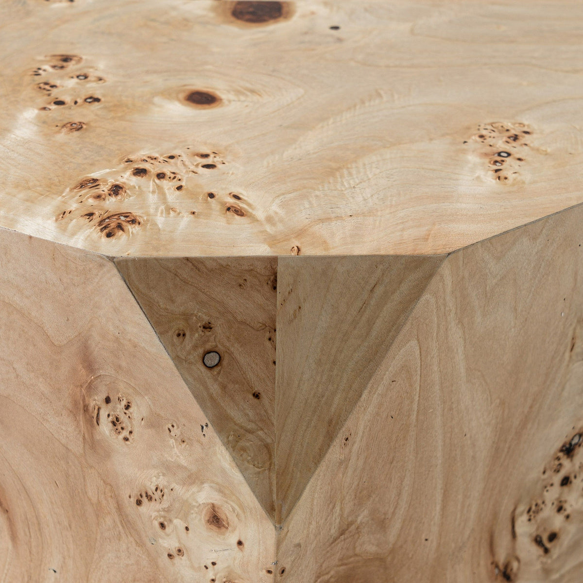 Kota Modern Mapa Burl Round Coffee Table
