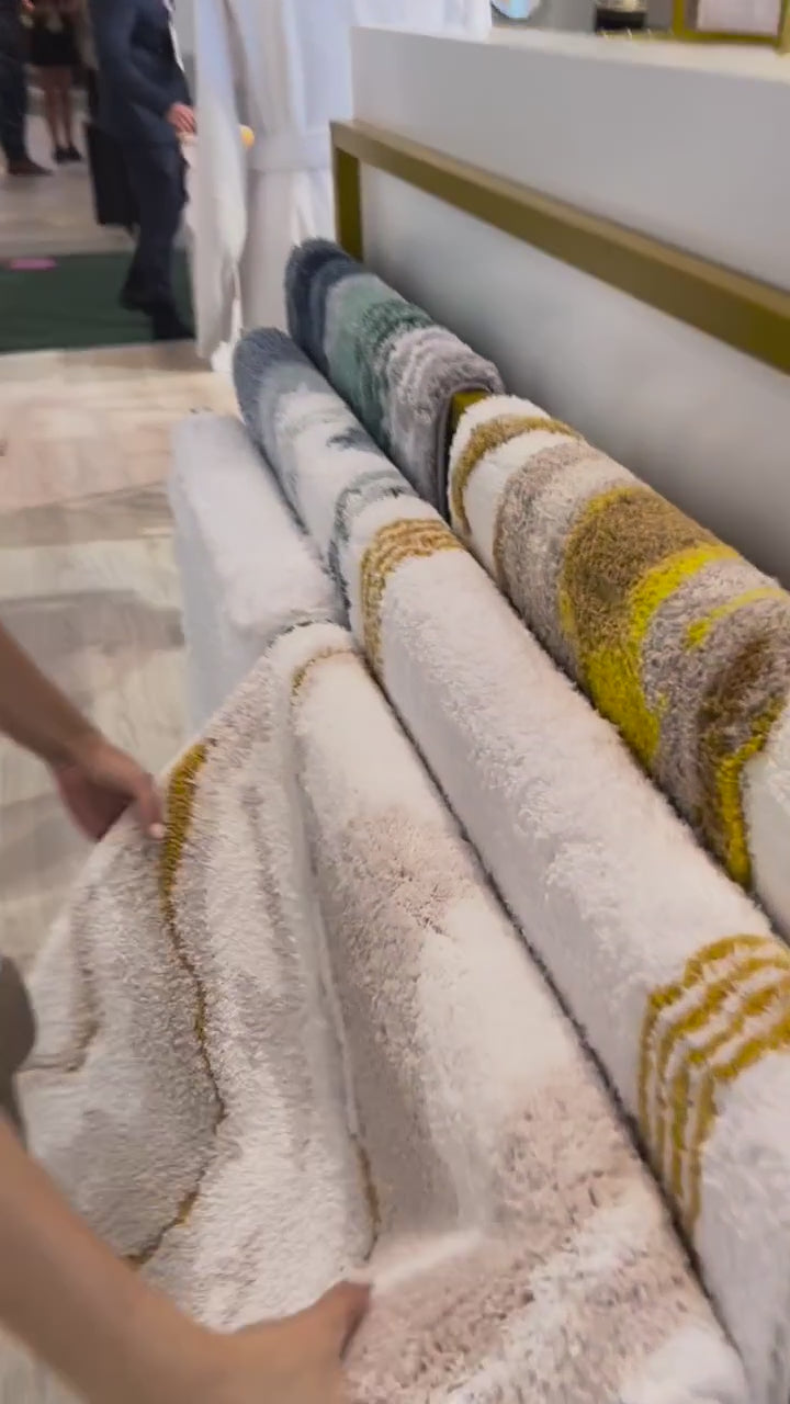 Alentejo White Luxury Bath Rug