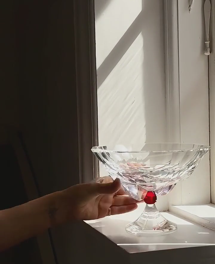 Gwenyth European Artist Collection Crystal Bowl