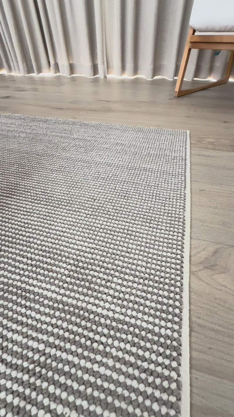 Coast Ivory/Mocha Plush Area Rug - Elegance Collection