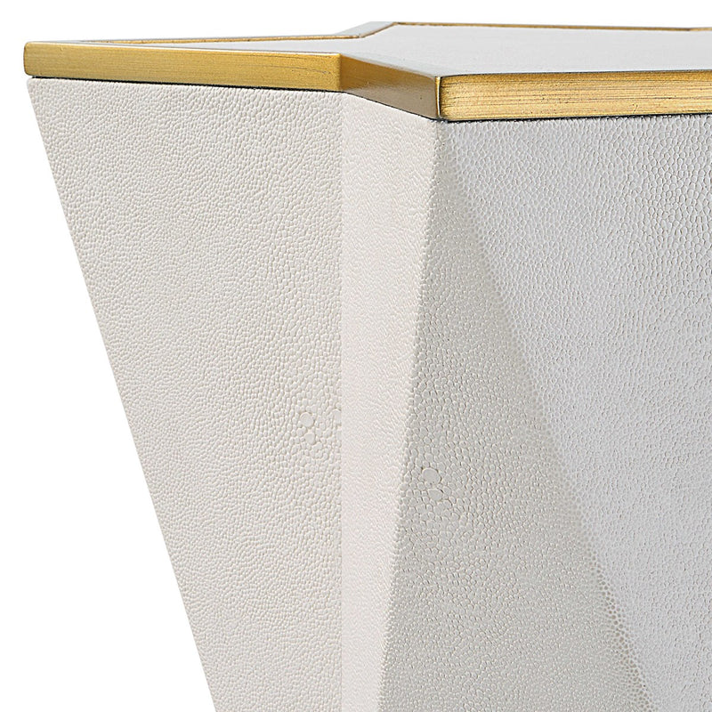 Star Accent Table