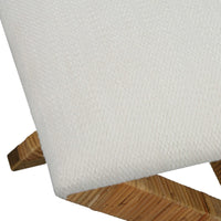 Nelia Bench