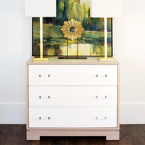 Hera Dresser