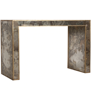 McKenna Console