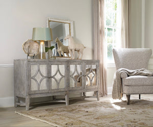 Paulina Console