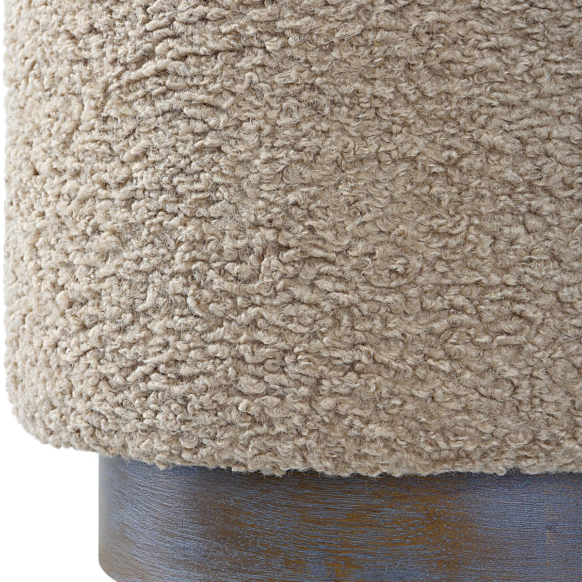 Messeta Latte Ottoman