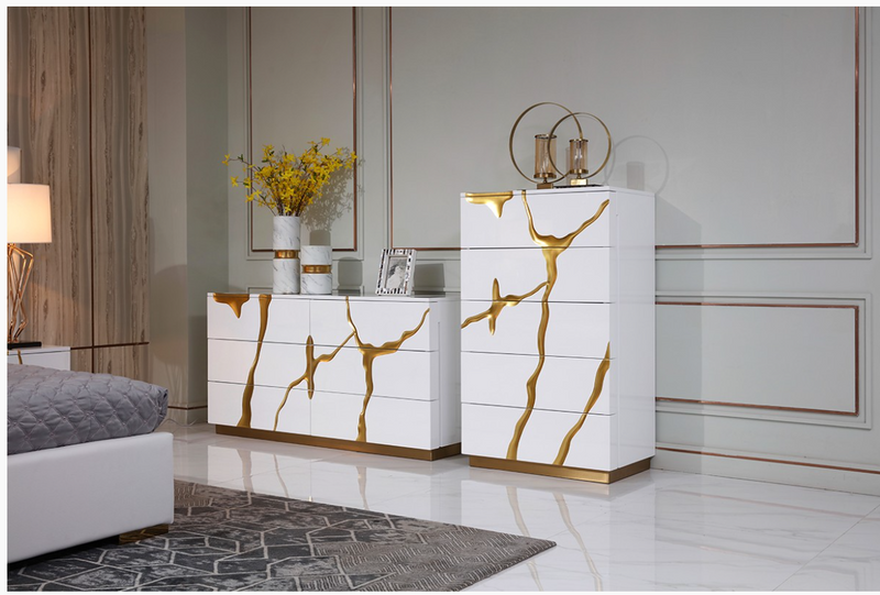 Fable Modern White Gloss with Gold Chest