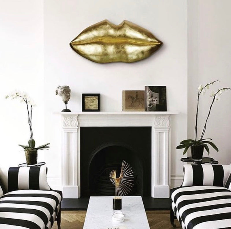 Kiss Me Wall Art