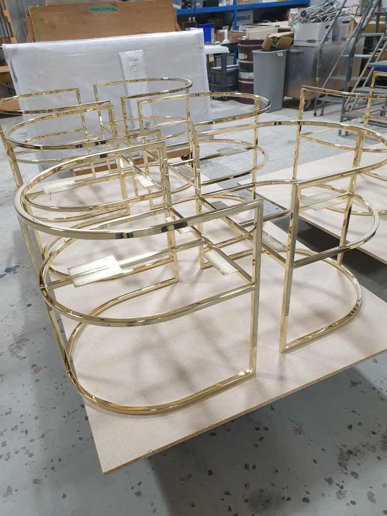 Plisada Custom Chair